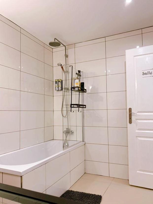 Chambre 26M - Salon Et Kitchenette Prive - Wifi Woippy Exteriér fotografie